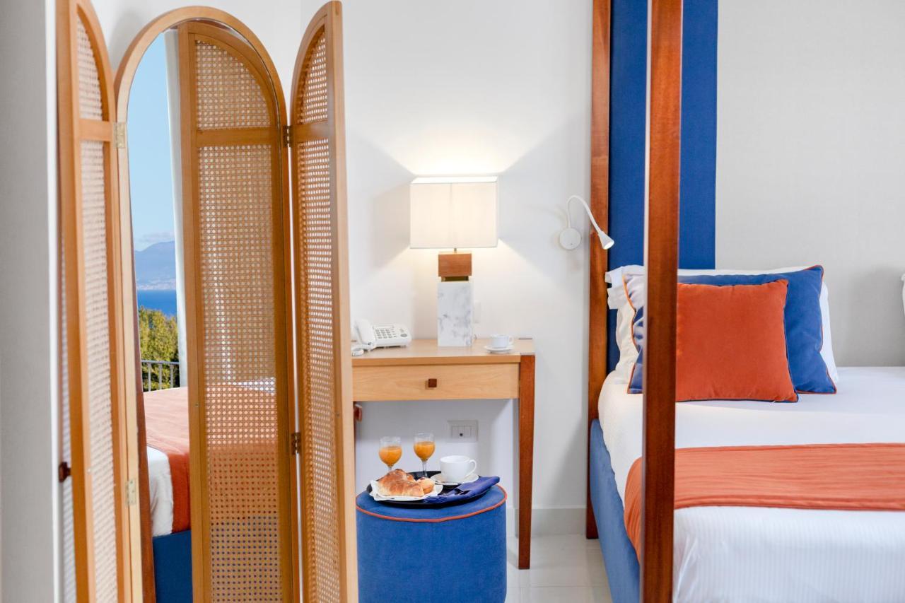 Atlantic Palace Hotel (Adults Only) Sorrento Buitenkant foto